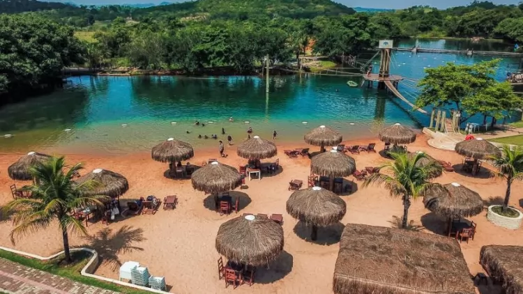 Balneário Nascente Azul, localizado em Bonito