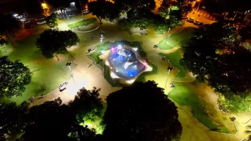 O Que Vestir A Noite Em Bonito Praça Da Liberdade
