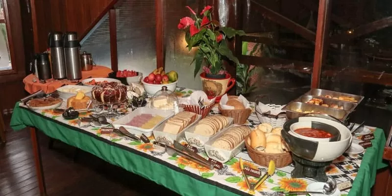 Hospedagem Em Bonito Ms Cafe Da Manha Hotel Arizona