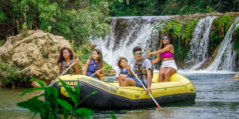 Passeio De Bote Cachoeiras Serra Da Bodoquena