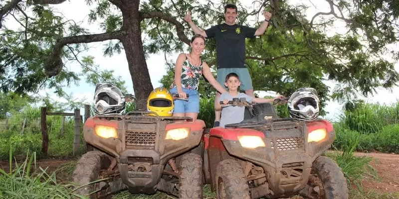 Quadriciclo Em Bonito Ms Trilha Boiadeira Familia