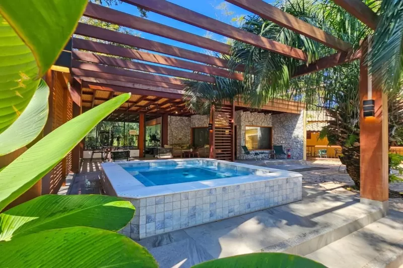 Hotel Cabanas