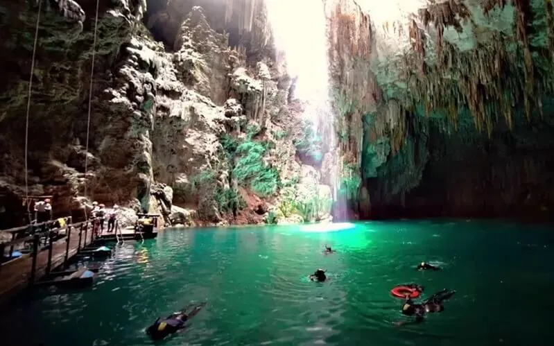 abismo-anhumas-flutuacao