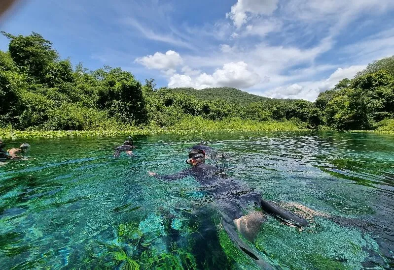 rio-azul-flutuacao